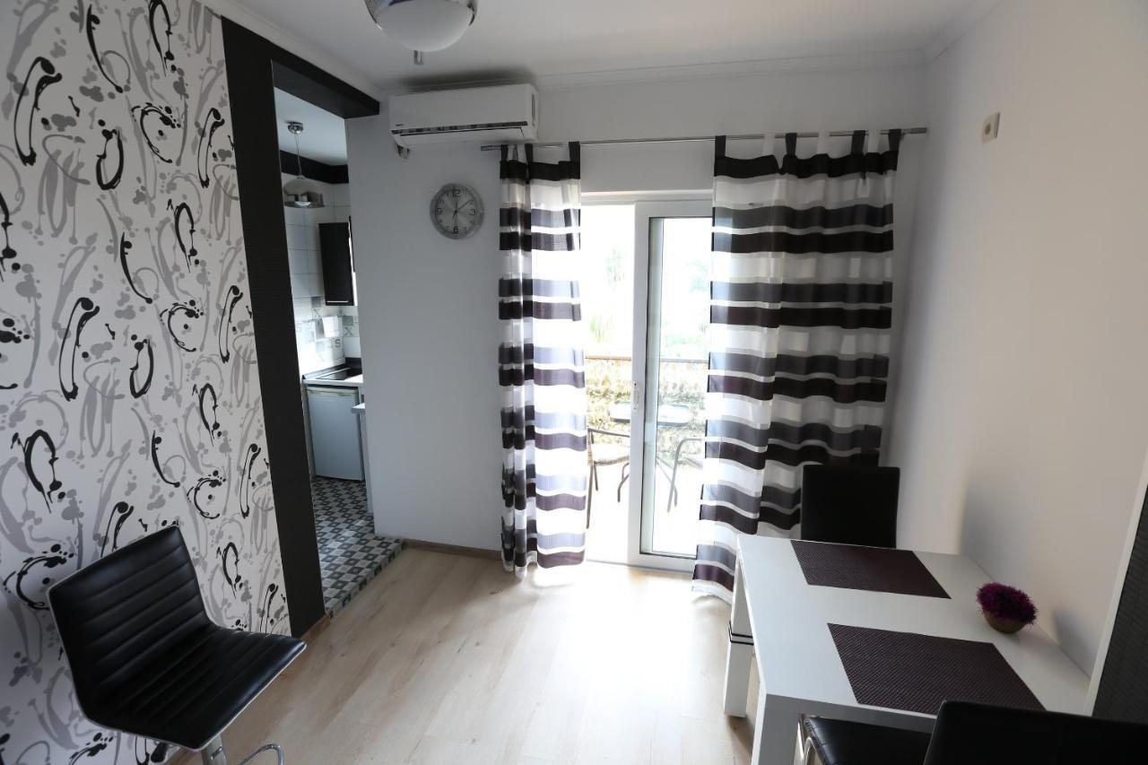 Apartments Ds Club บุดวา ภายนอก รูปภาพ