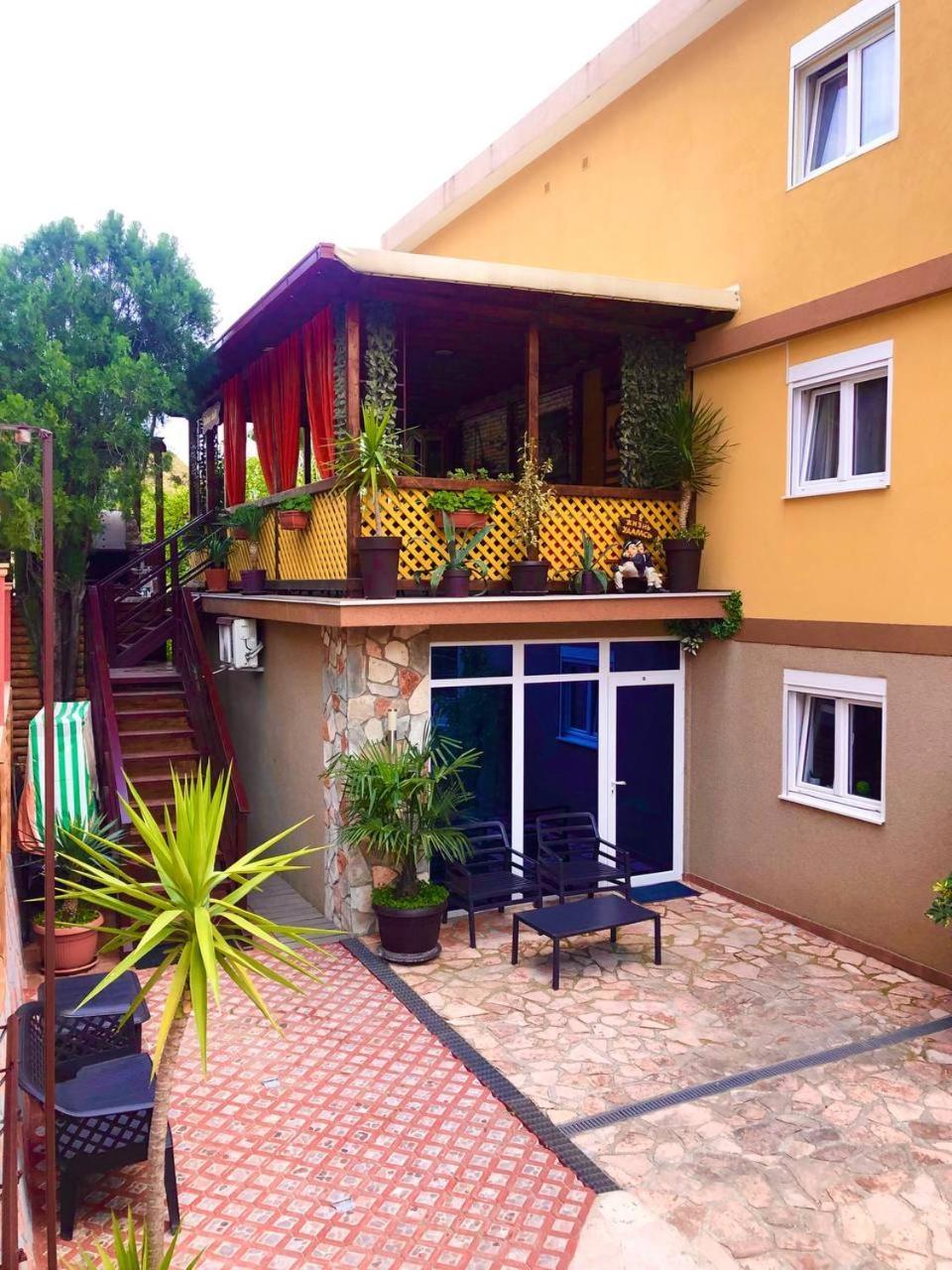 Apartments Ds Club บุดวา ภายนอก รูปภาพ