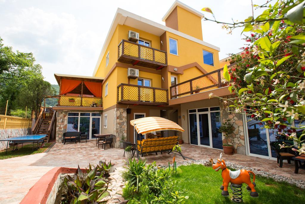 Apartments Ds Club บุดวา ภายนอก รูปภาพ
