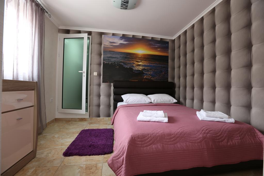 Apartments Ds Club บุดวา ภายนอก รูปภาพ