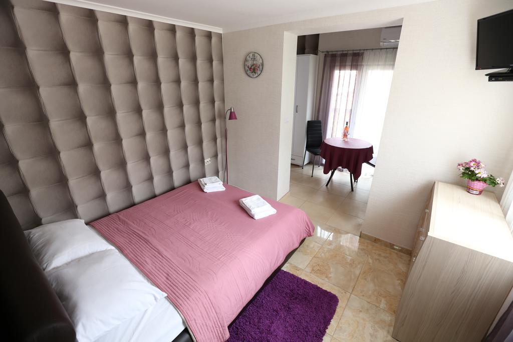 Apartments Ds Club บุดวา ภายนอก รูปภาพ